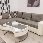 Militari M2 * Βουκουρέστι