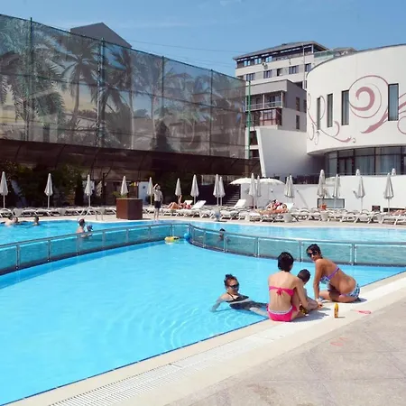 Militari M2 * Βουκουρέστι